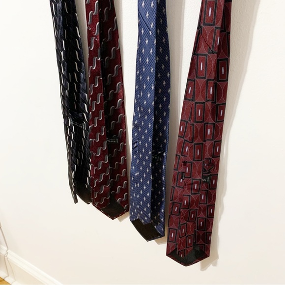 Carlo Palazzi Bundle of Four Silk Neck Ties Varying Patterns and Colors - Picture 3 of 12